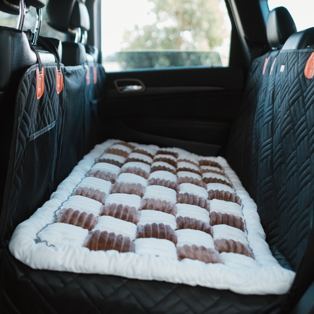 Tassisen - Dog Bed